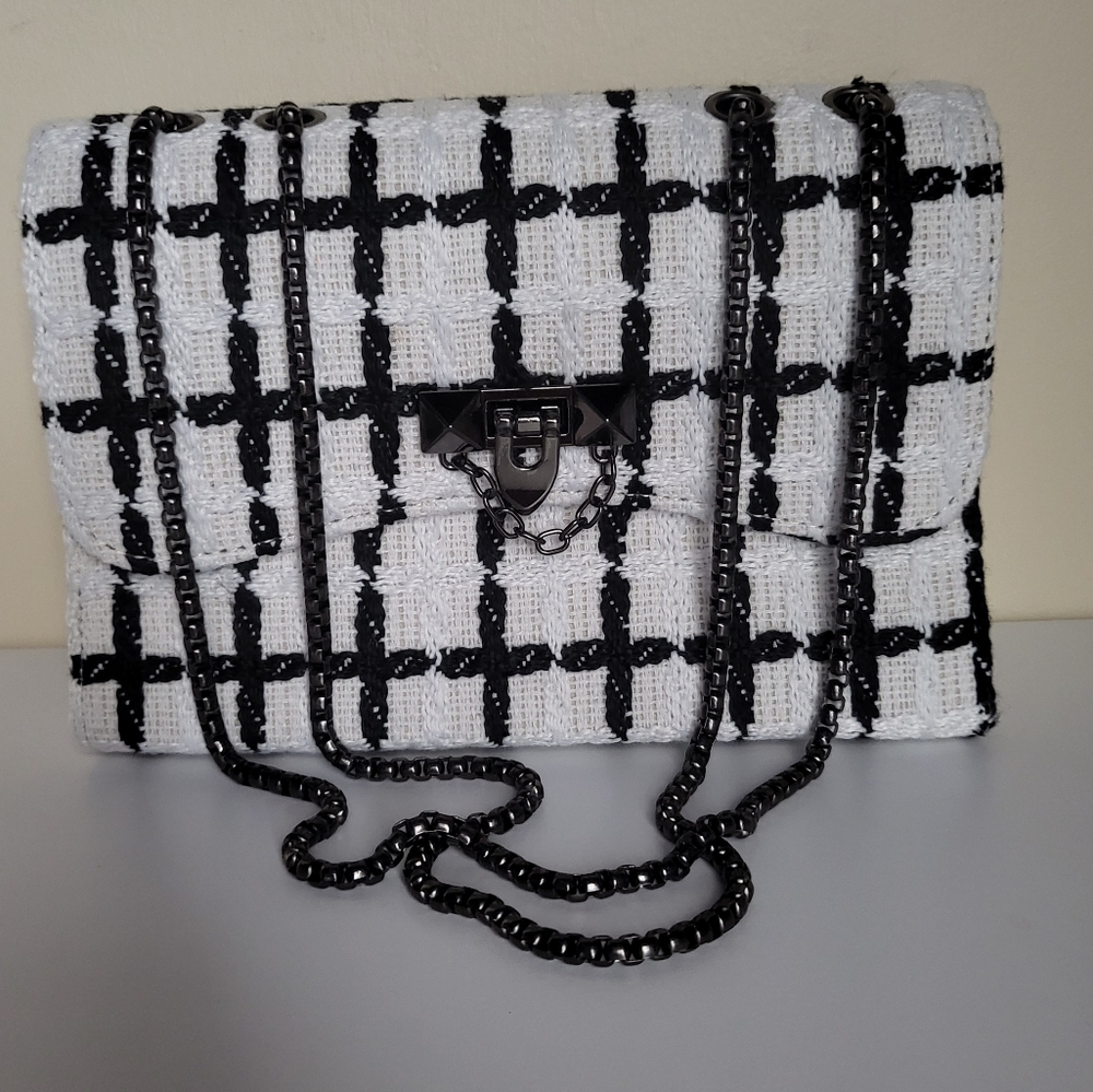 New crossbody